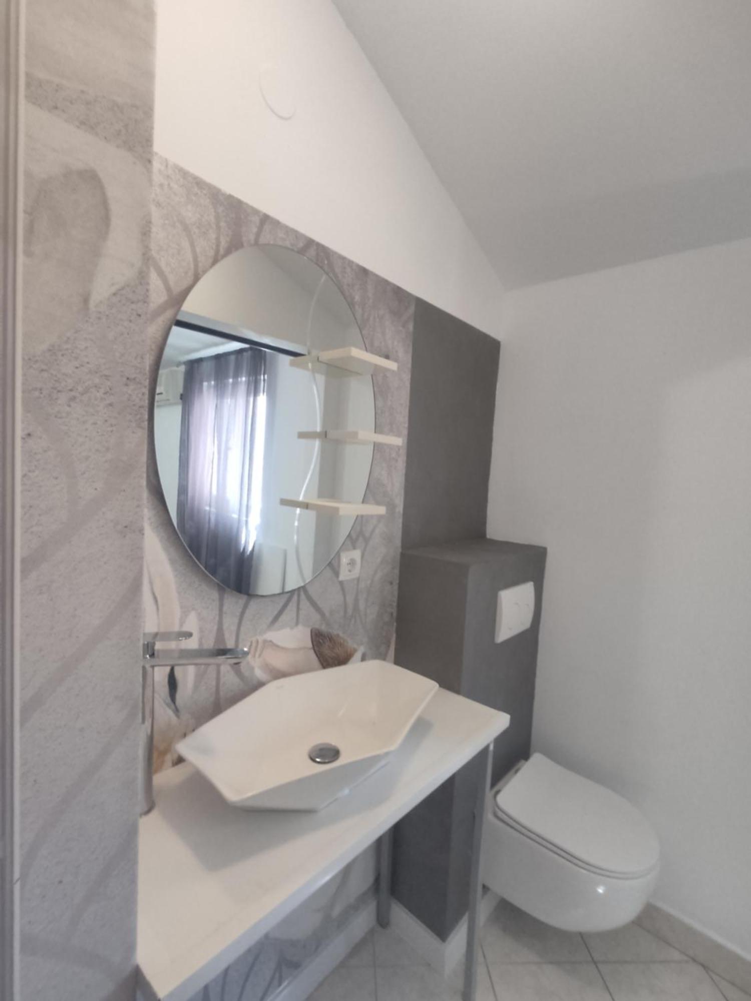Apartments Villa Dalmatina Vodice Eksteriør billede