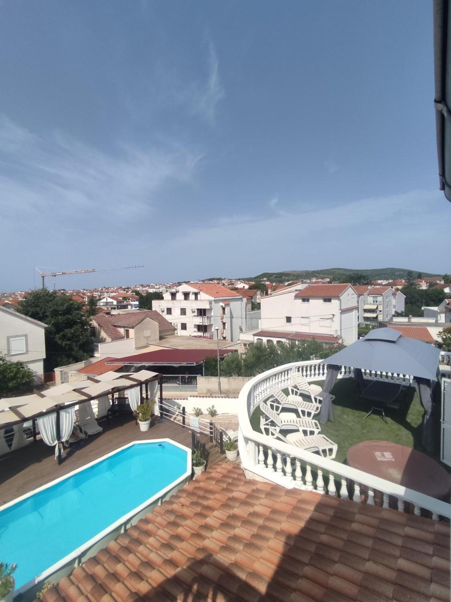 Apartments Villa Dalmatina Vodice Eksteriør billede