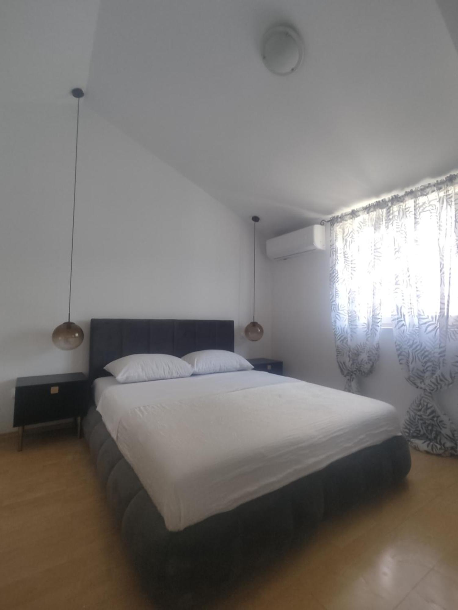 Apartments Villa Dalmatina Vodice Eksteriør billede