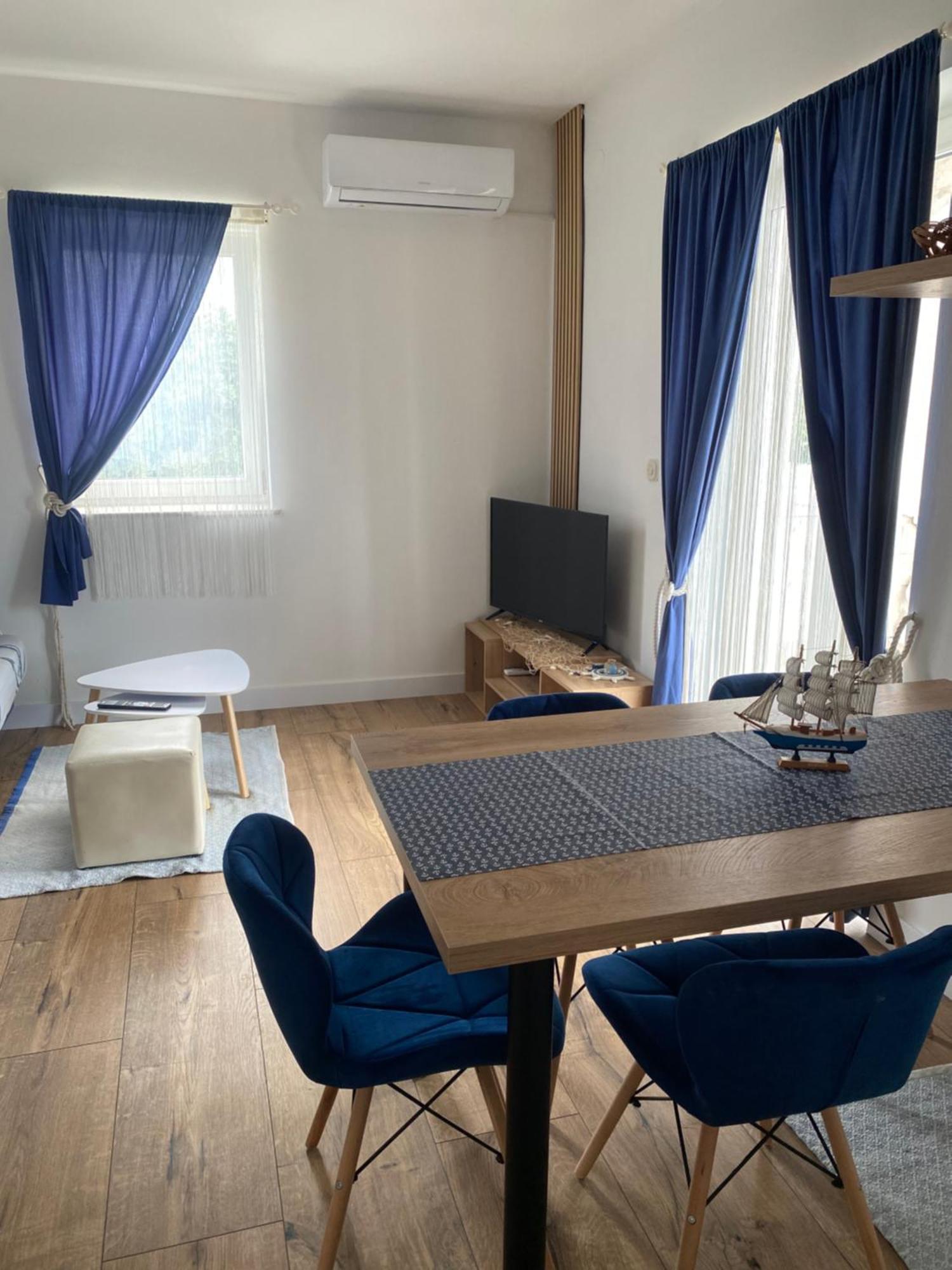 Apartments Villa Dalmatina Vodice Eksteriør billede