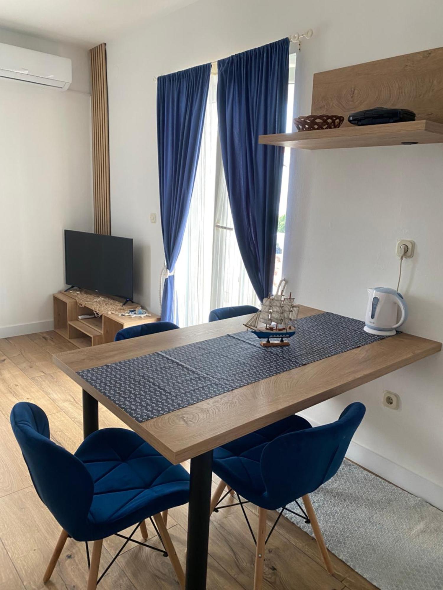 Apartments Villa Dalmatina Vodice Eksteriør billede