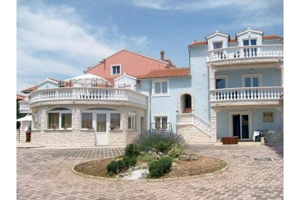 Apartments Villa Dalmatina Vodice Eksteriør billede