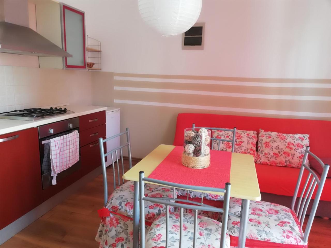 Apartments Villa Dalmatina Vodice Eksteriør billede
