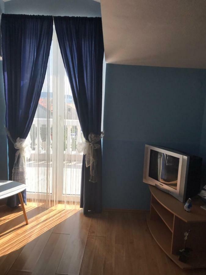Apartments Villa Dalmatina Vodice Eksteriør billede